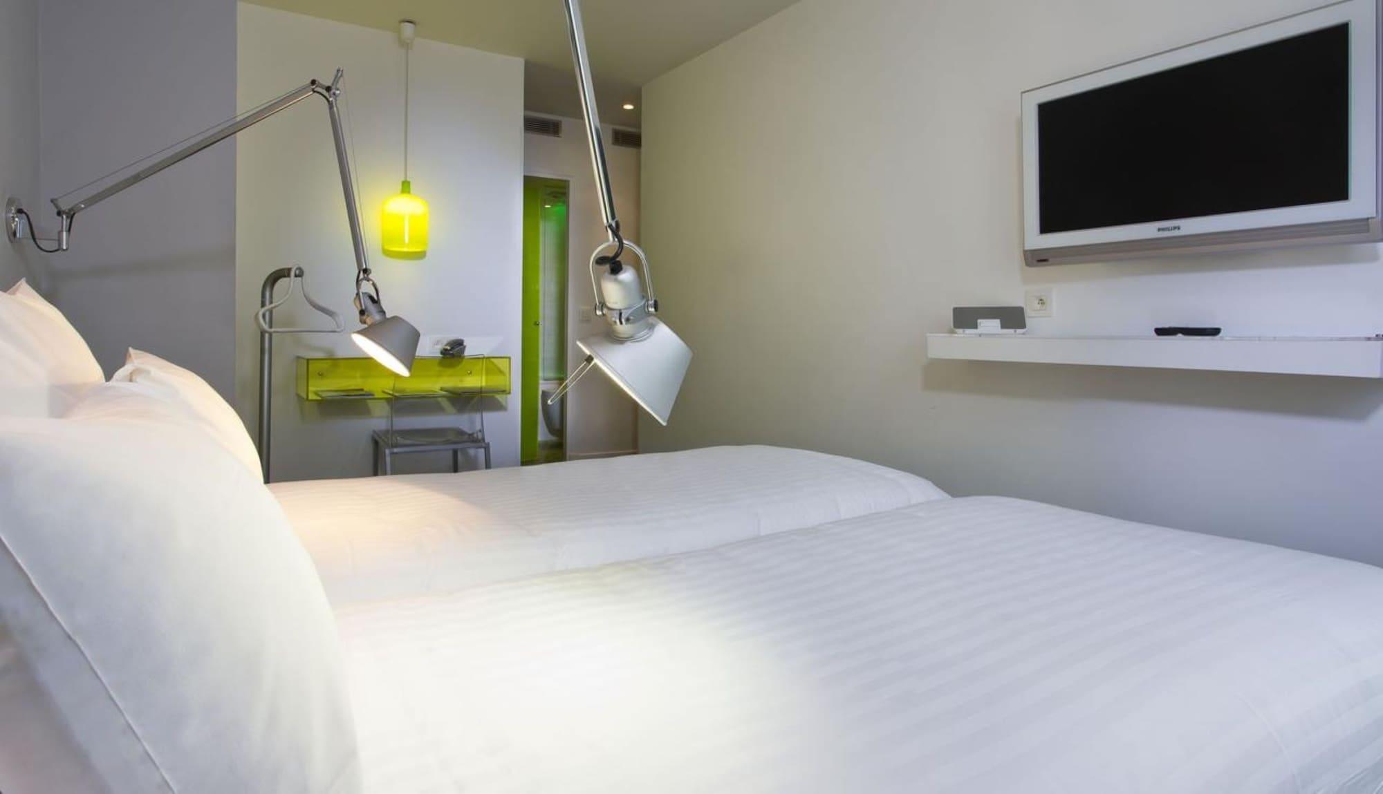 Color Design Hotel Párizs Kültér fotó