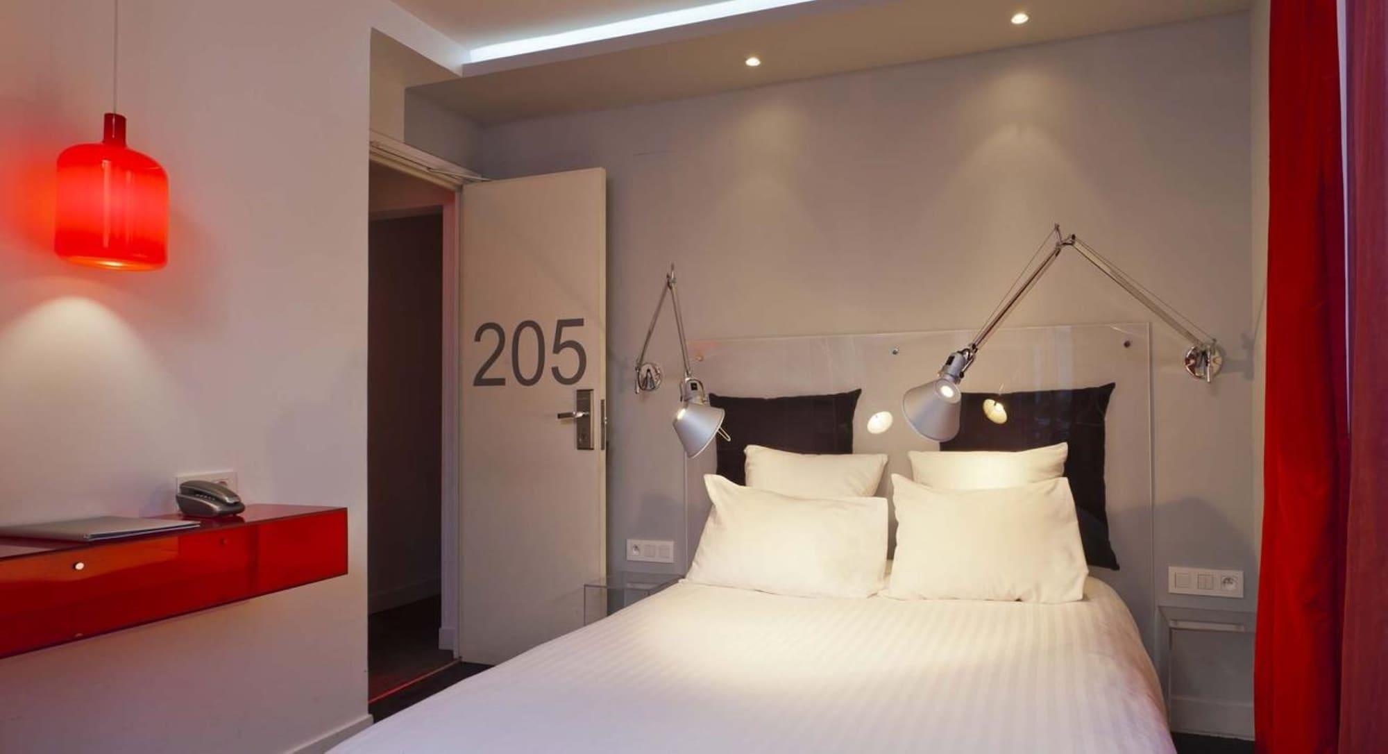 Color Design Hotel Párizs Kültér fotó